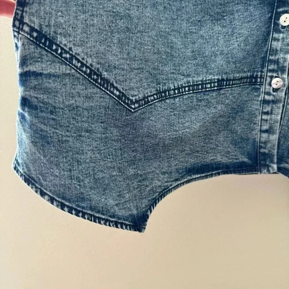 Lori Goldstein Chambray Button Down Shirt Long Sleeve Western M - Picture 4 of 9